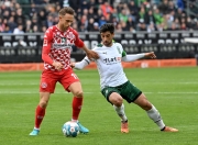 开云体育下载-多特蒙德客场击败对手，扭转颓势