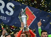 开云体育官方网站-欧国联比赛精彩纷呈，球迷热切期待下一场比赛