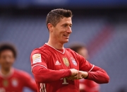 开云体育在线-包含法国绝杀曼城，莱万制霸全场的词条