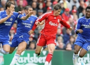 开云体育官网-浓眉制霸禁区，活塞末节一波流带走步行者