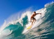 开云在线直播-阿坎吉的欧冠之夜，从后防铁闸到进攻引擎，皇马生死战中的全能主宰