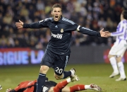 开云体育官网-从墨尔本到纽约，鲁德的双重奏，惊艳世界的网坛鏖战