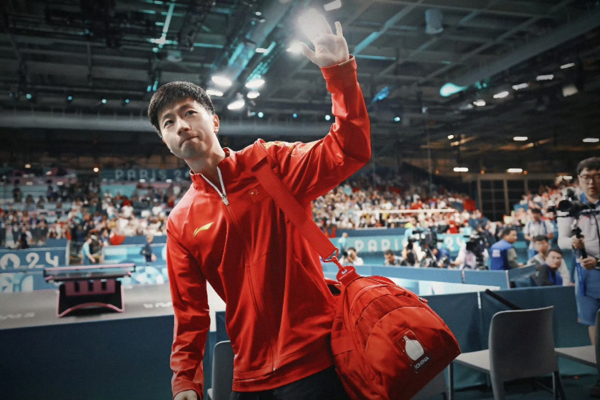 包含比利时乒乓球队爆冷德国乒乓球队，马龙打破历史纪录的词条