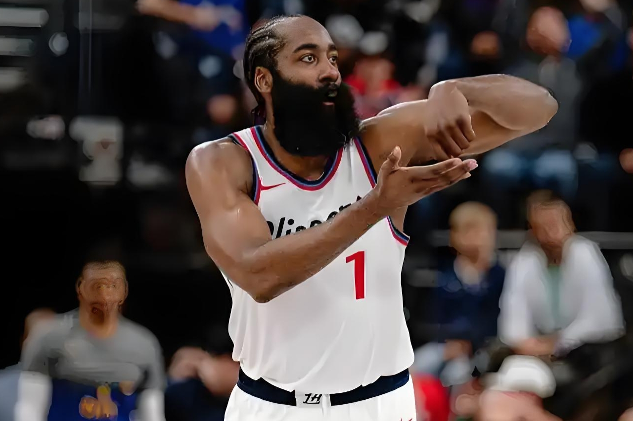 山东队完胜勇士,哈登关键制胜 山东队完胜勇士,哈登关键制胜