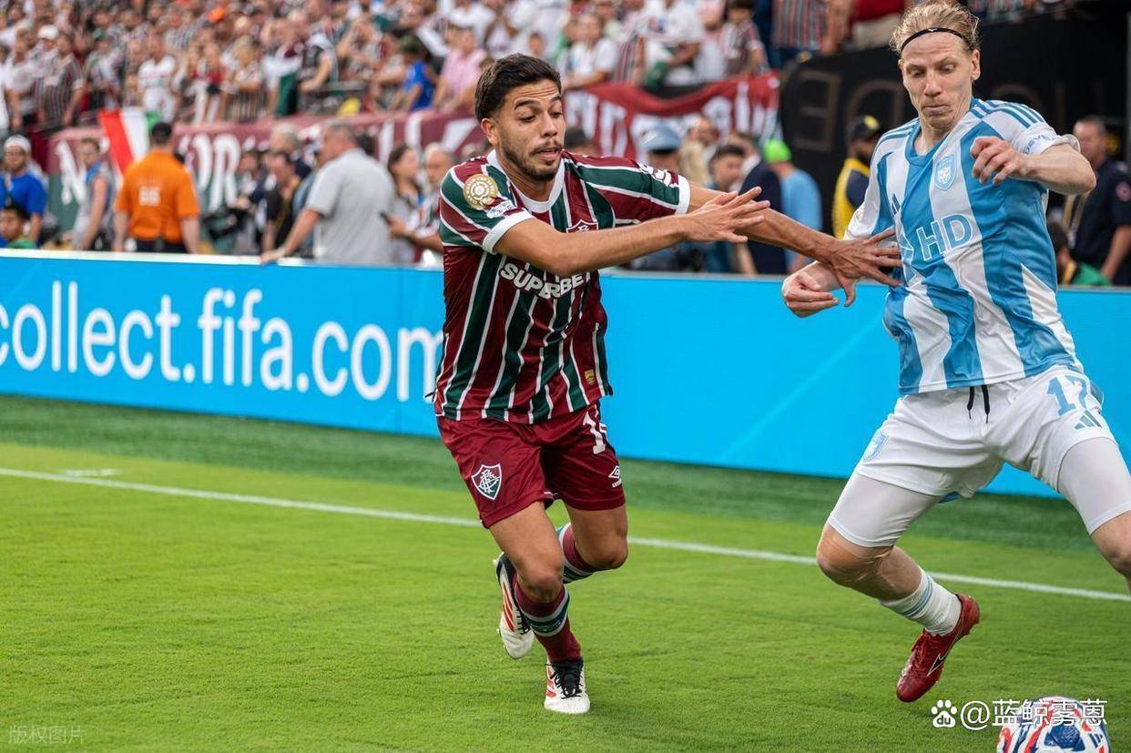 美洲女子足球比赛，巴西队晋级