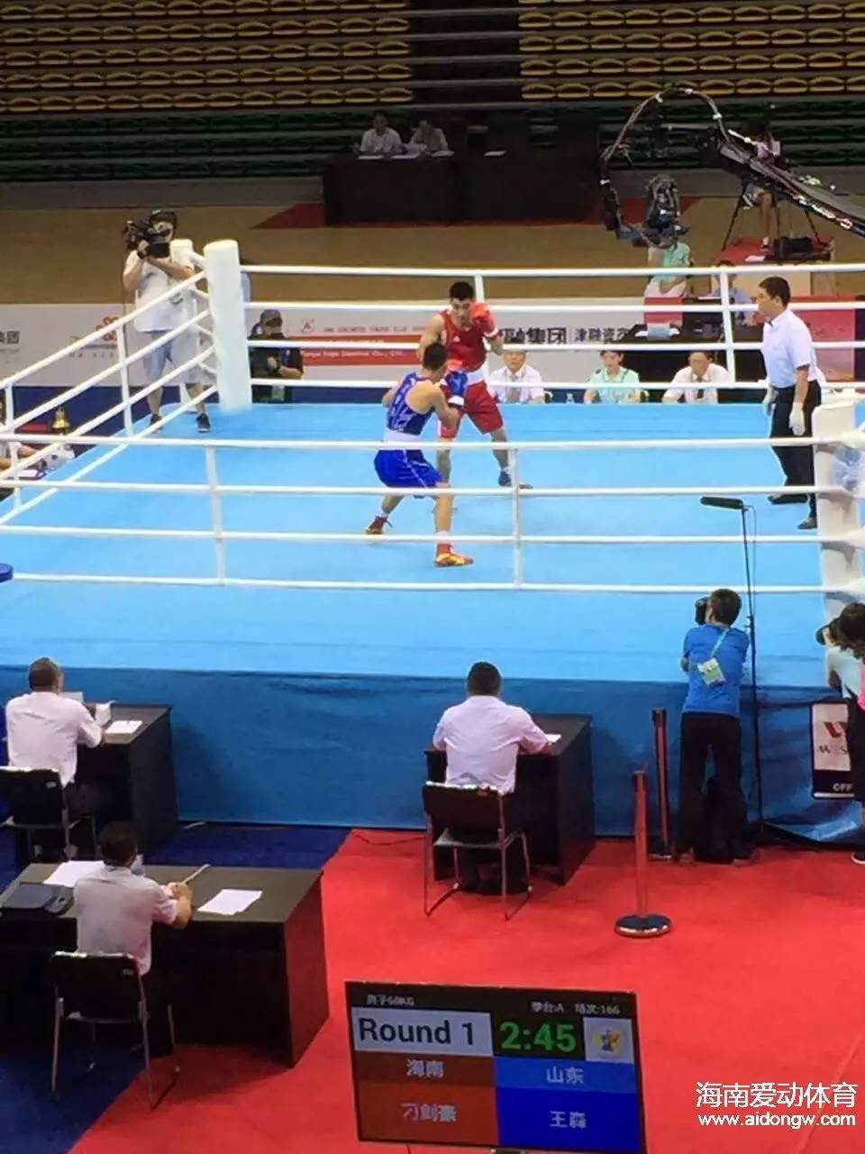 南非拳击选手再创佳绩，成功挺进半决赛的简单介绍