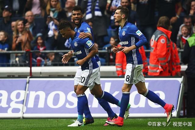 包含弗赖堡客场遭遇惨败，排名下滑的词条