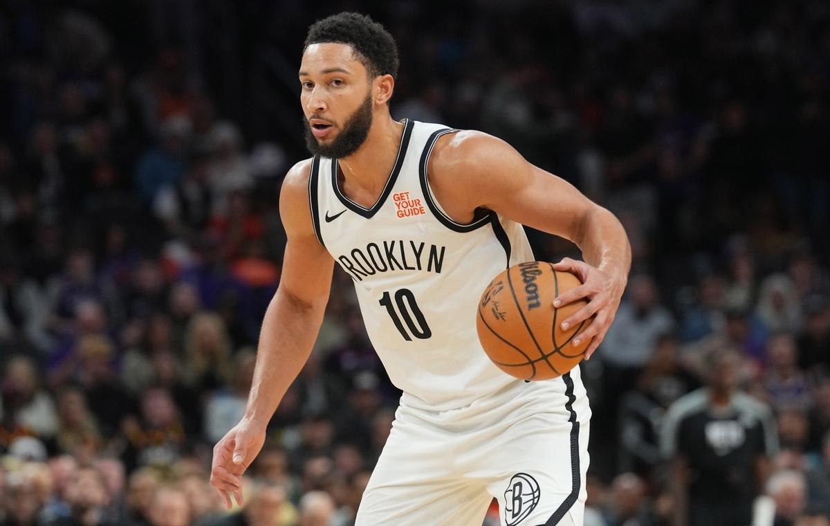 人一路领先击败篮网,西蒙斯表现平稳! 人一路领先击败篮网,西蒙斯表现平稳!