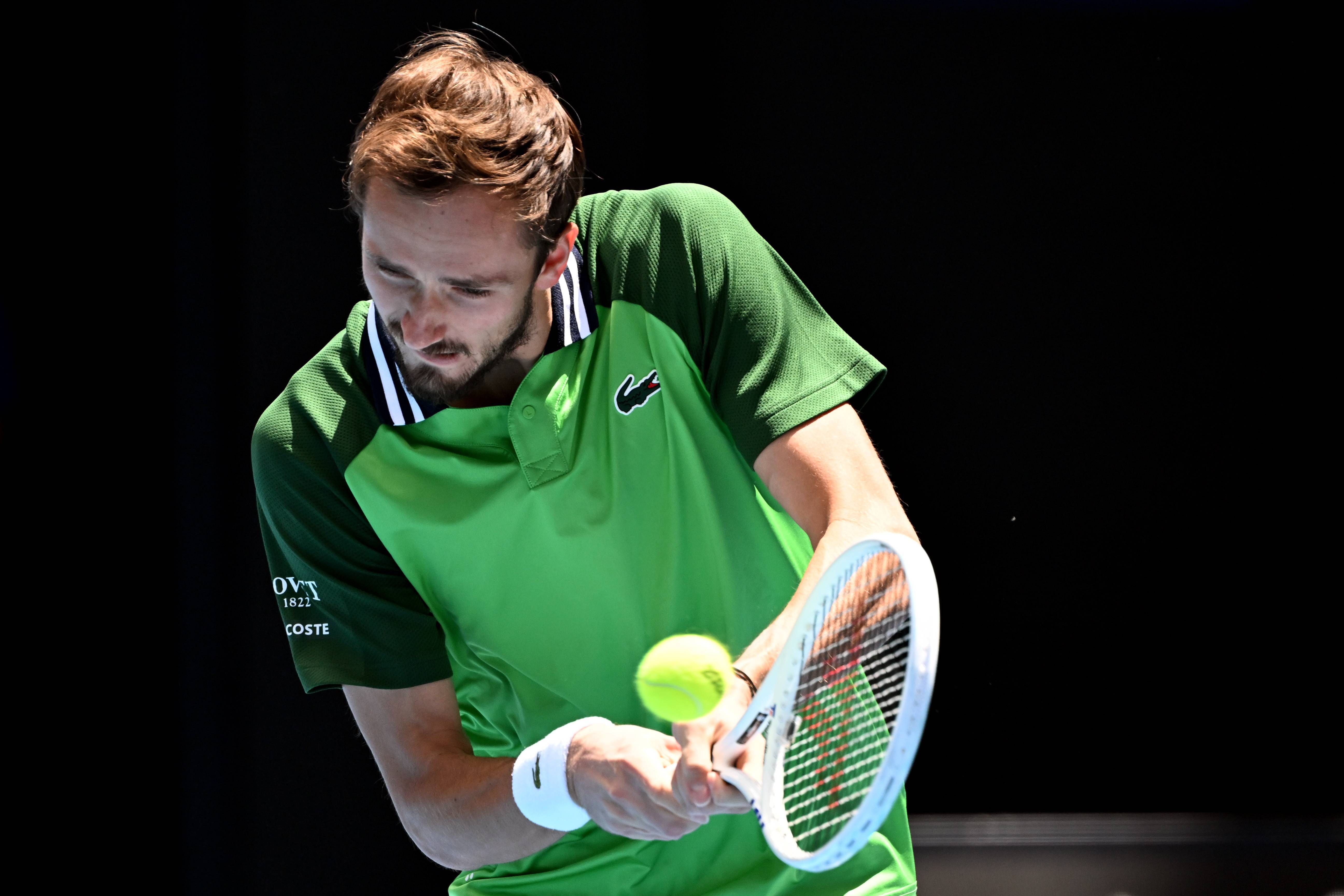 年终总决赛碾压法网，梅德韦杰夫状态火热