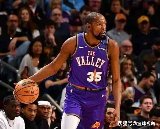 马刺血洗菲律宾男篮，布克惊艳世界的简单介绍