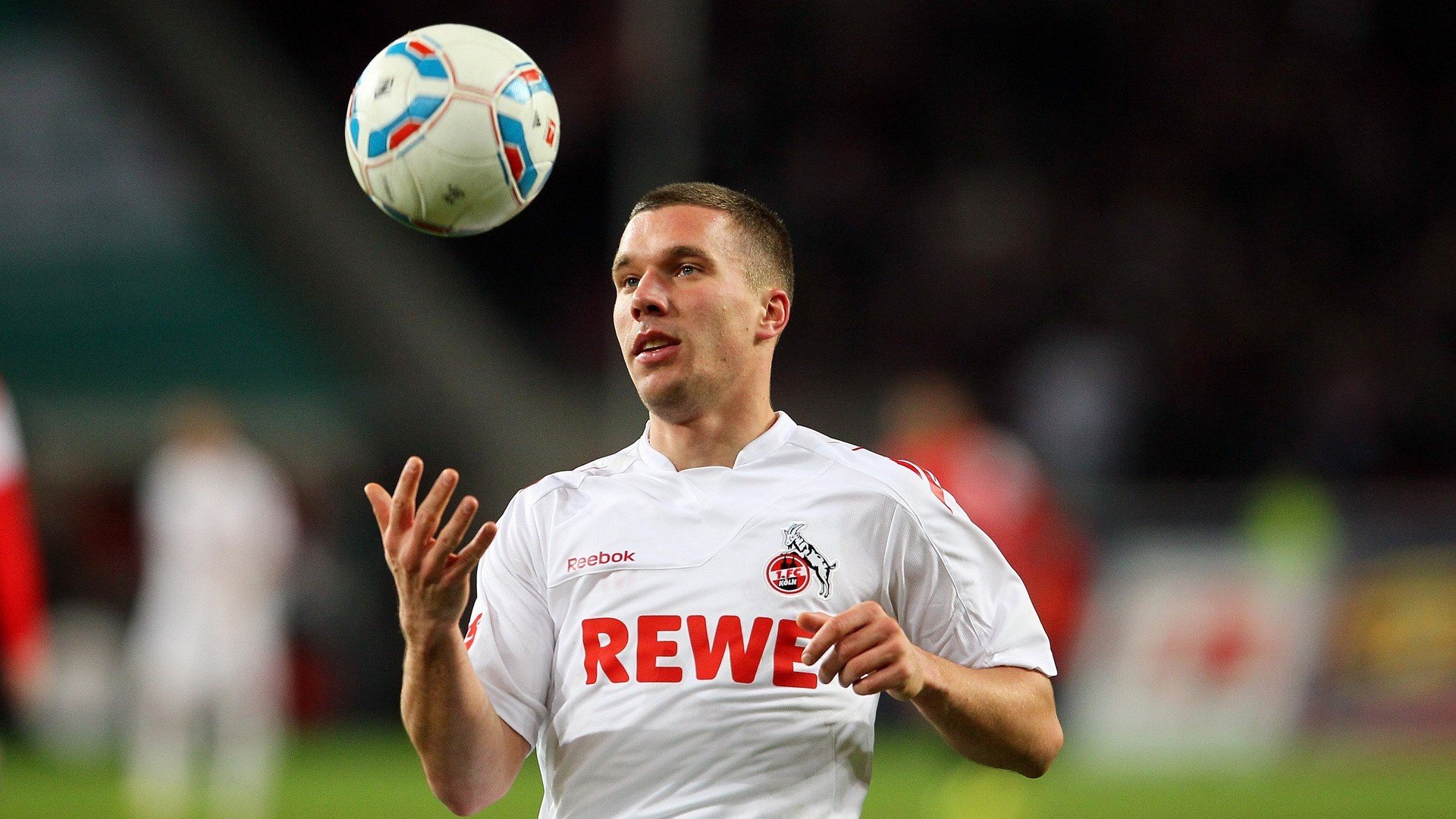 逆转与热焰，从法国队的坚韧到樊振东的统治力