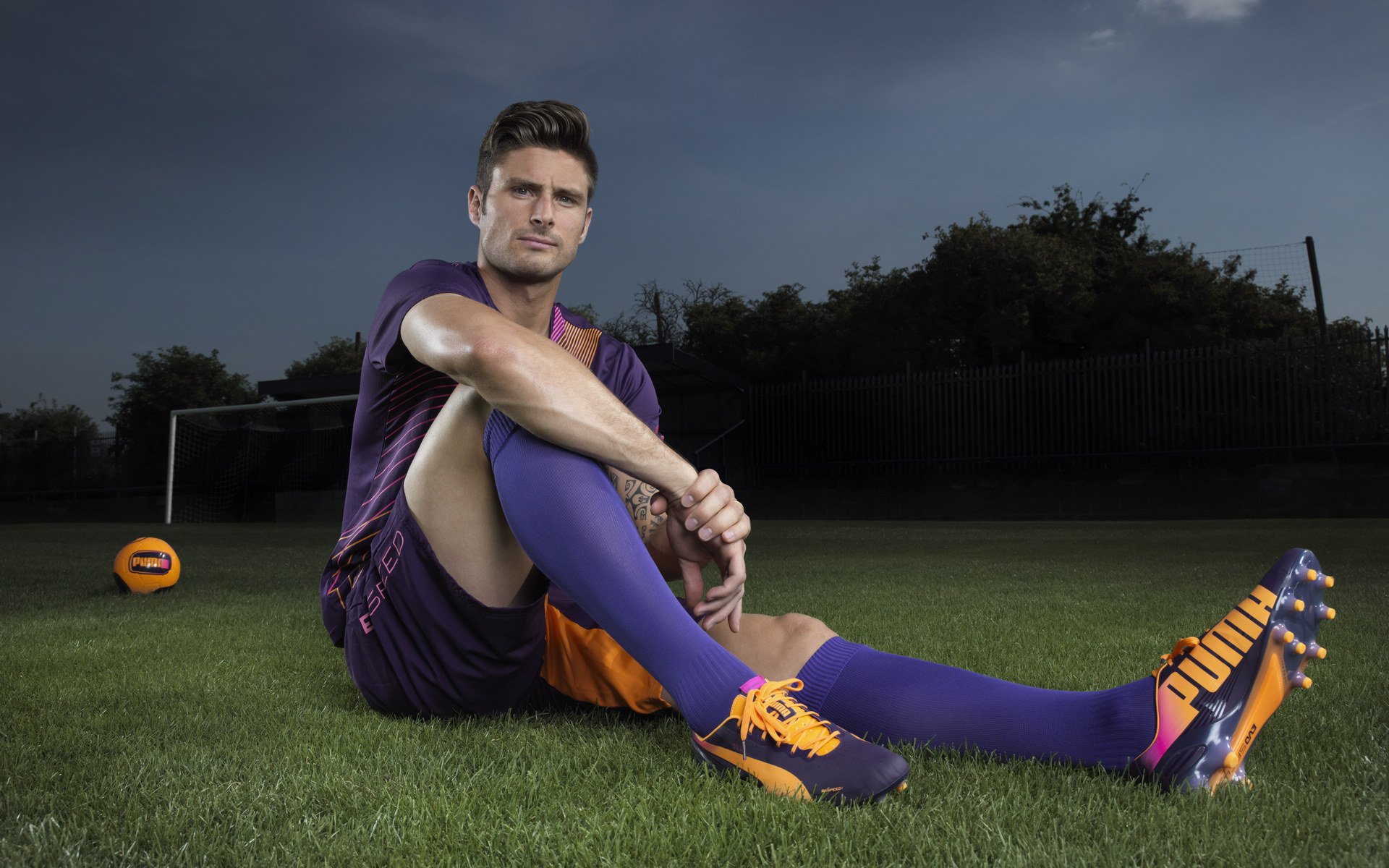 舞台越大越强，塔图姆的巨星时刻与太阳加时鏖战灰熊