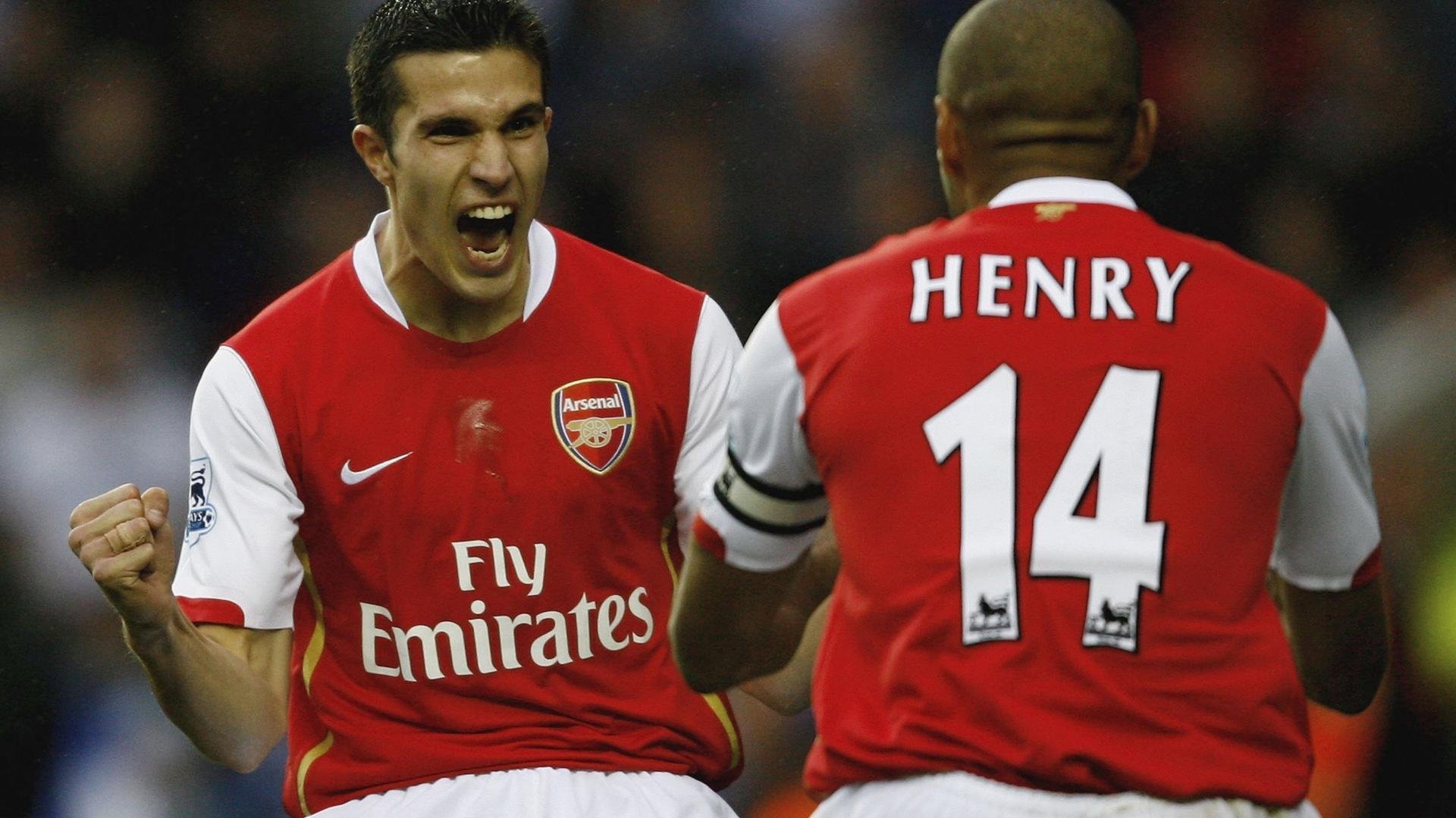 独步紫禁之巅,高芙五盘鏖战辛纳,一场定义唯一的网球史诗
